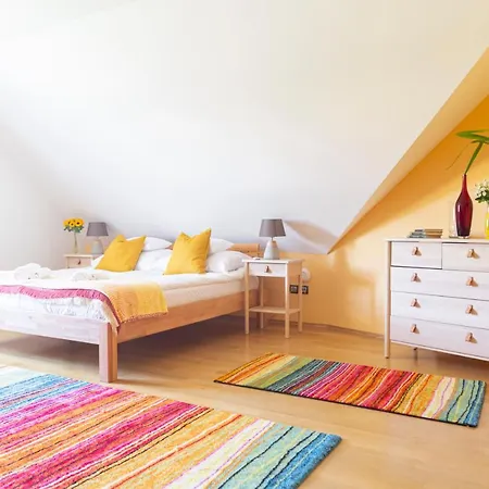 B&B Fiastyuk Udvarhaz Csor