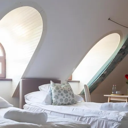 Bed and Breakfast Fiastyuk Udvarhaz Csor
