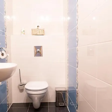 Fiastyuk Udvarhaz Nocleg ze śniadaniem 4*