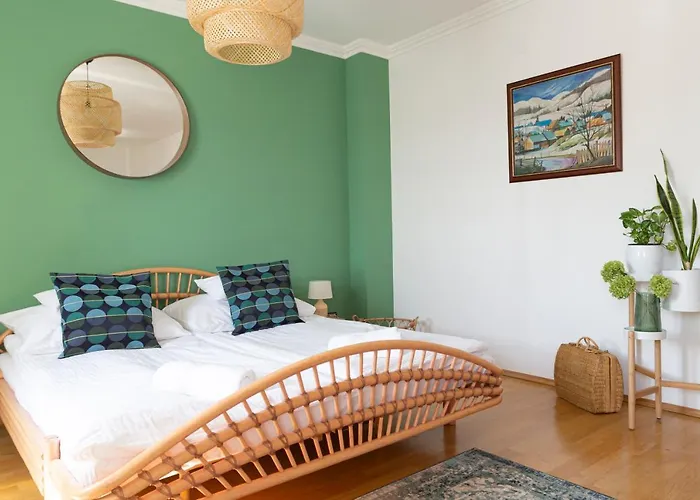 Fiastyuk Udvarhaz Bed & Breakfast Csor
