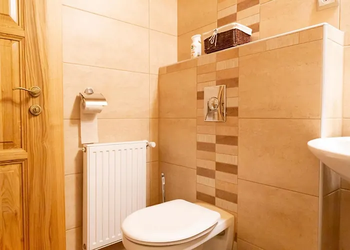 Bed & Breakfast Fiastyuk Udvarhaz