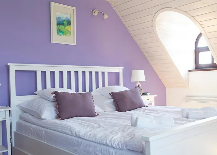 Bed & Breakfast Fiastyuk Udvarhaz