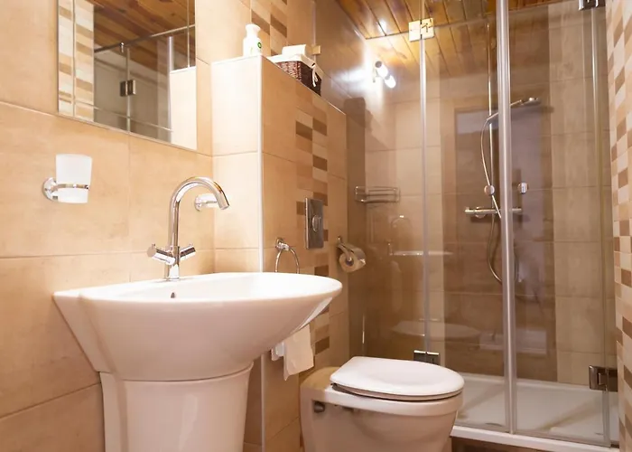 Bed & Breakfast Fiastyuk Udvarhaz Csor