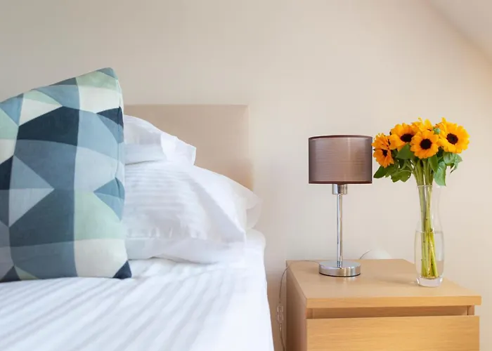 Fiastyuk Udvarhaz Bed & Breakfast 4*