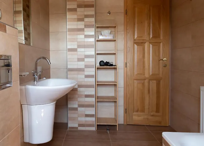 Bed & Breakfast Fiastyuk Udvarhaz 4*